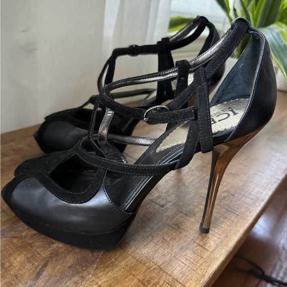 Iceberg black pumps, NWT, size US 7,5 - Picture 4 of 11